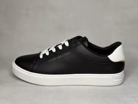 Tommy Hilfiger Essential Court Sneaker - Naisten matalavartiset tennarit - FW08320 - 2