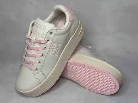 Tommy Jeans W Flatform ESS - Naisten matalavartiset tennarit - EN02518 - 1